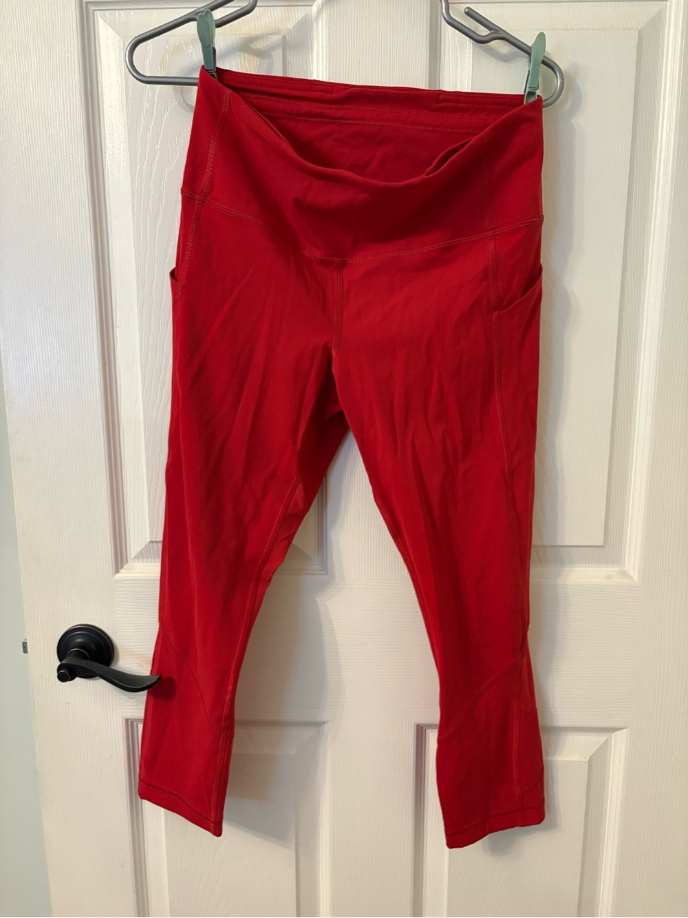 Lululemon 3/4 Length Invigorate Leggings